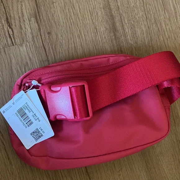 Lululemon Hot Pink Belt Bag NEW New With Tags NWT Lulu